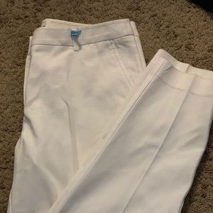 White cropped pants